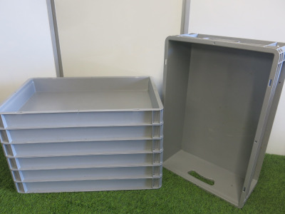 7 x BasicLine Grey 60 x 40cm Trays to Include: 6 x D2.5" & 1 x D6.5".