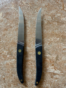 Set of 130 x Steak Knives with Black Handle 'a' Logo Steak.