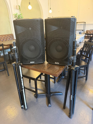 2 x Alto TX212 12" 2-Way Powered Loudspeakers, Comes with 2 x Heavy Duty Tripod Stands.