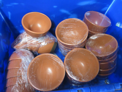 36 x Sofia Ceramics London 5" Bowls.