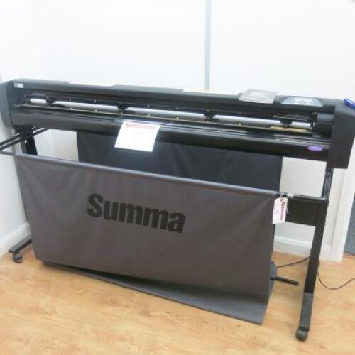 Summacut D160R Wide Format Vinyl Cutter, S/N 951509-1004
