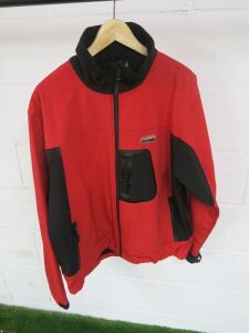 Trespass Soft Shell Jacket, Size XL.