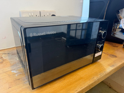 Russell Hobbs Black Microwave, Model RHM2027B-AZ.