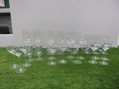 32 x Assorted Glasses to Include: 11 x Regular Assorted Wine Glasses, 9 x Small Wine Glasses, 6 x Assorted Cocktail Glasses & 6 x Half Pint Glasses.