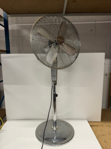 Fridgemaster Chrome Stand Fan.