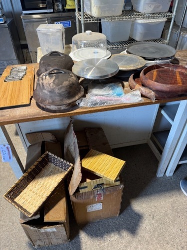 8 x Various Cake Display Items and 2 x Boxes of Baskets & Boxes.