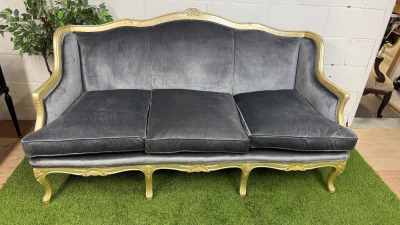 Oficina Inglesa' Handmade Antique French Louis XV Style, Canap (3 Seater Settee) with Gold Gilded Wood Frame & Crushed Velvet Upholstery with Three Loose Plump Cushions. Size H100 x W171 x D78cm.