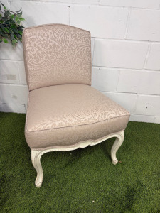 A Handcrafted 'Oficina Inglesa' French Style Armless Slipper Chair in Cream Paisley Upholstery on Off White Wood Frame.