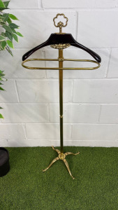 Vintage Brass Neoclassical Style Valet Stand. Size H125cm. NOTE: wooden hanger cracked, requires repair.