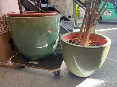 2 x Green Ceramic Large Plant Pots. Size H47 x Dia 54cm & H40 x Dia 46cm.