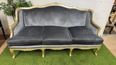 Oficina Inglesa' Handmade Antique French Louis XV Style, Canap (3 Seater Settee) with Gold Gilded Wood Frame & Crushed Velvet Upholstery with Three Loose Plump Cushions. Size H100 x W171 x D78cm.