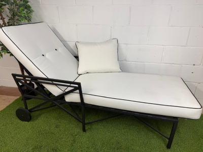 Modern Outdoor Black Metal Chaise Lounge/Sun Lounger with White Cushions & Black Trim. NOTE: small stain to cushion.