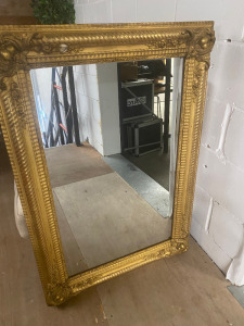 Vintage Antique Style Gilt Gold Framed Mirror. Size 110 x 77cm. NOTE: requires minor repair as pictured/viewed.