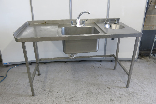 Stainless Steel Large Bowl Sink with Swan Neck Tap & Integrated Smaller Second Basin Sink. Size H90 x W155 x D75cm.