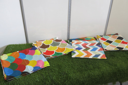18 x Cushion Covers, Size 45 x 45cm.