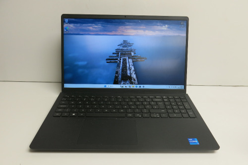 Dell 15.5" Laptop, Running Windows 11 Pro, Intel Core i5-1135G7 @ 2.40GHz, 8GB RAM, 238GB SSD, with Charger.