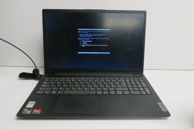 Lenovo 15.5" Laptop. Spares & Repair. NOTE: wont load windows & faulty dc socket.