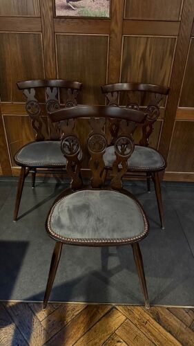 8 x Ercol Fleur de Lys Style Dining Chairs Part Upholstered with Nail Head Trim.