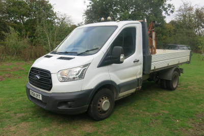 SY64 UYT: Ford Transit 350 Dropside with Penny Hydraulics 500KG Swing Lift. Diesel, Manual, 1198cc, Mileage 123,227. MOT Expires 19.03.2027. No V5 & 1 x Key.