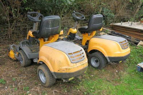 2 x Stiga Combi 100 Petrol Mowers. Sold as Seen for Spares or Repairs.