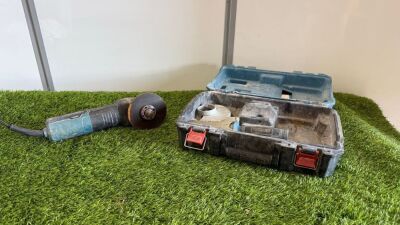 Erbauer EAG900-115 Corded Angle Grinder, in Carry Case.