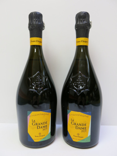 2 x Bottles of La Grande Dame Vueve Clicquot Champagne, 2015, 750ml.