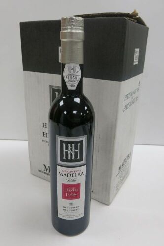 Box of 6 x Henriques & Henriques Madeira Sweet Wine Single Harvest, 1998, 500ml.