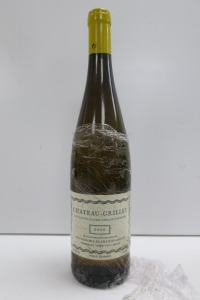Chateau Grillet Scea Vignoble White Wine, 2012, 750ml.