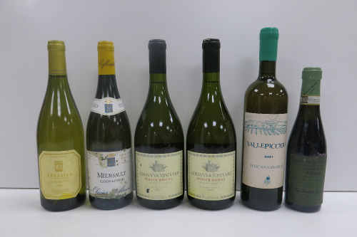 6 x Assorted Bottles of White Wine, 5 x 750ml & 1 x 375ml. (As Viewed/Pictured).