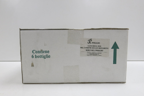 Box of 6 x Gavi Pil Poggio Del Comune Di Gavi Rovereto White Wine, 2018, 750ml.