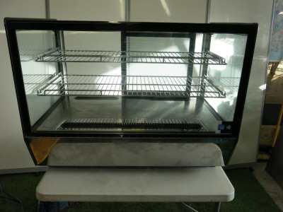 Polar G Series Counter Top Display Fridge, Model PG004, Size H68 x W88 x D57cm.