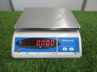 Brecknell 405 Digital Scales, Model 405. Capacity 15kg.