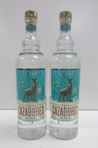 2 x Cazadores Blanco Tequila, 700ml.