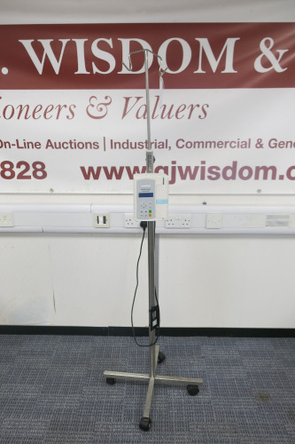 Eickemeyer Infusion Pump, Model InfusoVet Easy 11, S/N SK00434375, DOM 04/2020. Comes with Gallops Mobile Trolley.