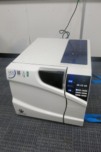 MDS Medical Vet Clave Steam Sterilizer, Model LFSS23AD, S/N 230028354, DOM 12/2021.