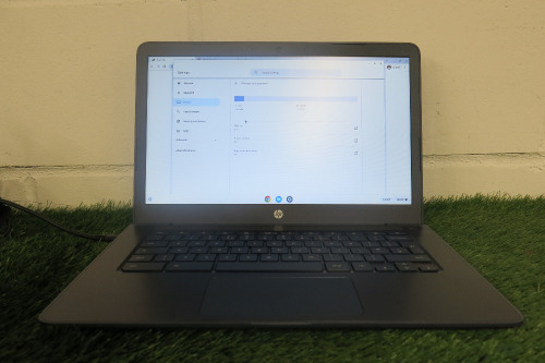 HP QCNFA344A Chromebook, 1.8GB Storage, 3.8GB Memory, with Power Supply, in Original Box.