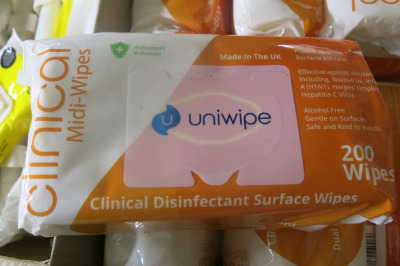 Box of 14 x 200pcs Clinell Clinical Disinfectant Wipes.