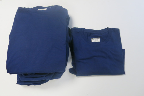 17 x Plain Navy Organic T-Shirts, Assorted Sizes, RRP &pound;30 each.