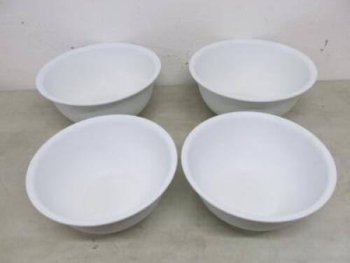 4 x Araven Mixing Bowls to Include: 2 x 11lt & 2 x 7lt
