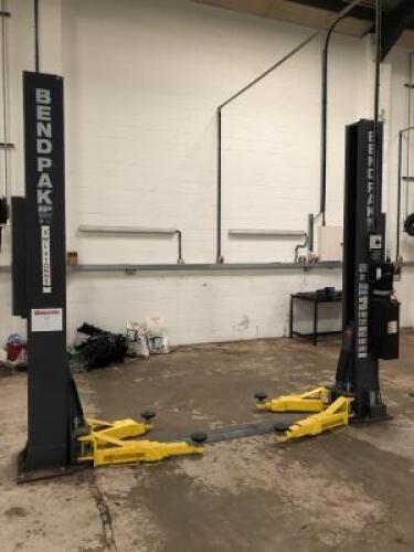 (2017) Bendpak 4000kg Electro-Hydraulic 2 Post Vehicle Lift, Model XPR-9TS, S/N 14168-001-019