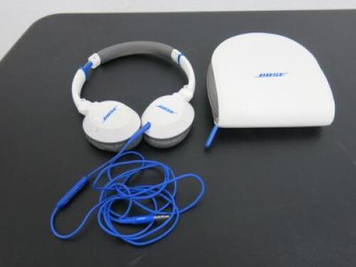 Bose Soundtrue Around-Ear Head Phones. Comes with Carry Case