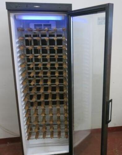 Tefcold Single Glass Door, Upright Wine/Bottle Cooler, Fitted with Wine Rack. Size (H) 184cm x (W) 60cm x (D) 60cm