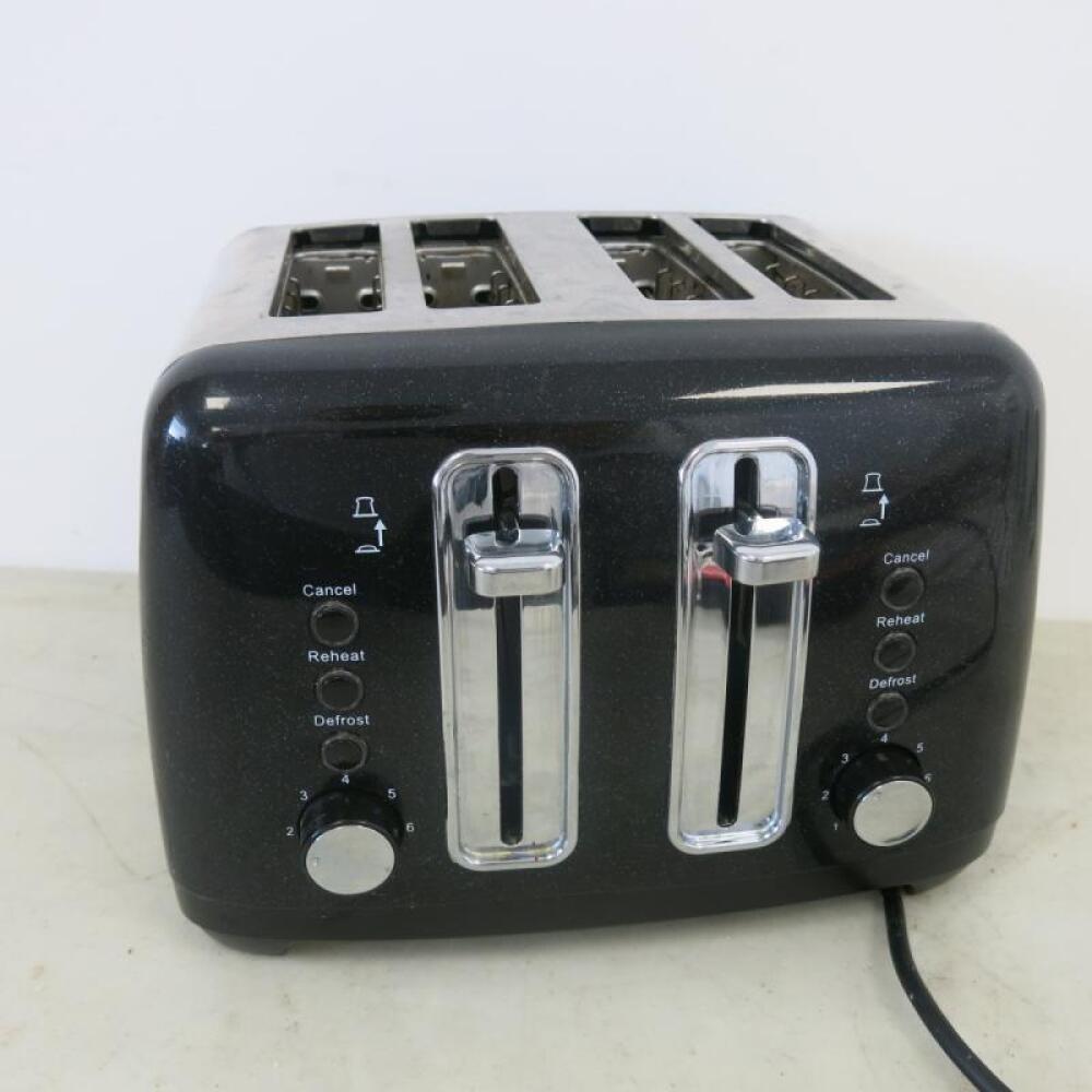 4 slice toaster Auction