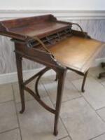 Antique Gentleman's Fold Out Writing Desk with Hinged Lid & Tan Leather Inlay. Size (H) 80cm x (W) 74cm x (D) 43cm