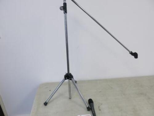 Sennheiser E845 Microphone & Microphone Stand