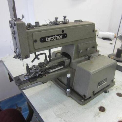 Brother CB3 B913-1 Flat Bed Chainstitch Button Sewing Machine