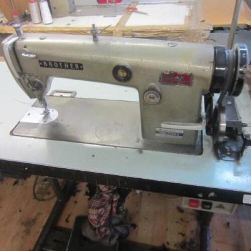 Brother DB2-755-3 Flat Bed Sewing Machine, S/N U5590694