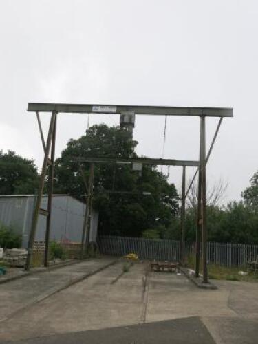2 x Stahl 5Ton Hoists, Fitted to Gantry Loading Frame, Installed in 2003. Serial Number 7683/1 & 2. Approx 7.5ms Height x 7.2m Span with Controls