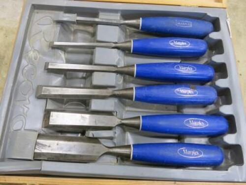 Set of 6 Record Marples Chisels in Wood Case
