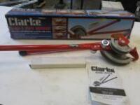 Clarke 2in1 CHT 401 Pipe Bender, 15 & 22mm (Boxed)